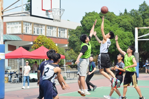 第一屆宿舍球類競技爭霸賽 住民以球會友熱情開打